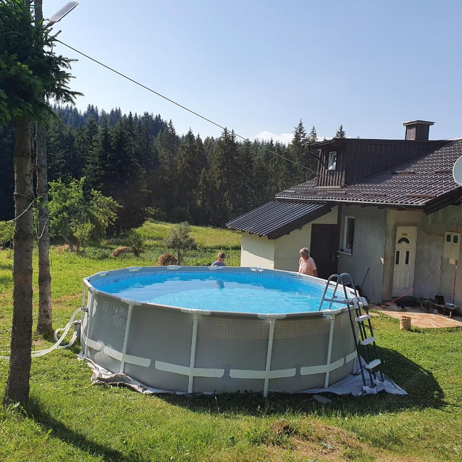 Planinska Koliba Ajdanovici Jelovac Nisicka Visoravan Olovo  المظهر الخارجي الصورة